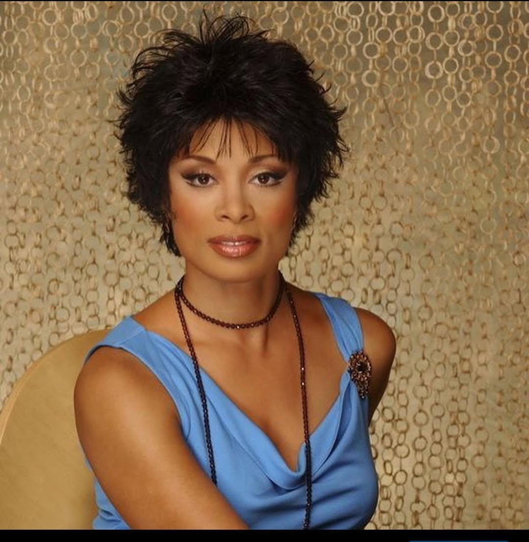 Valarie Pettiford, a Tony Award–nominated Broadway performer, built a lasting career across stage, television, and music through her work as a dancer, actress, and jazz singer